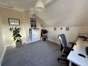 Photo 28- click for photo gallery